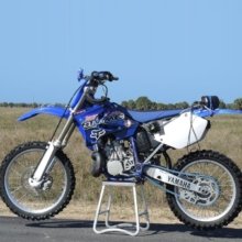 Yamaha dirt bike sound effects